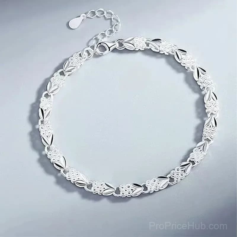 Sparkling Lucky Clover Bracelet, Single - Alt