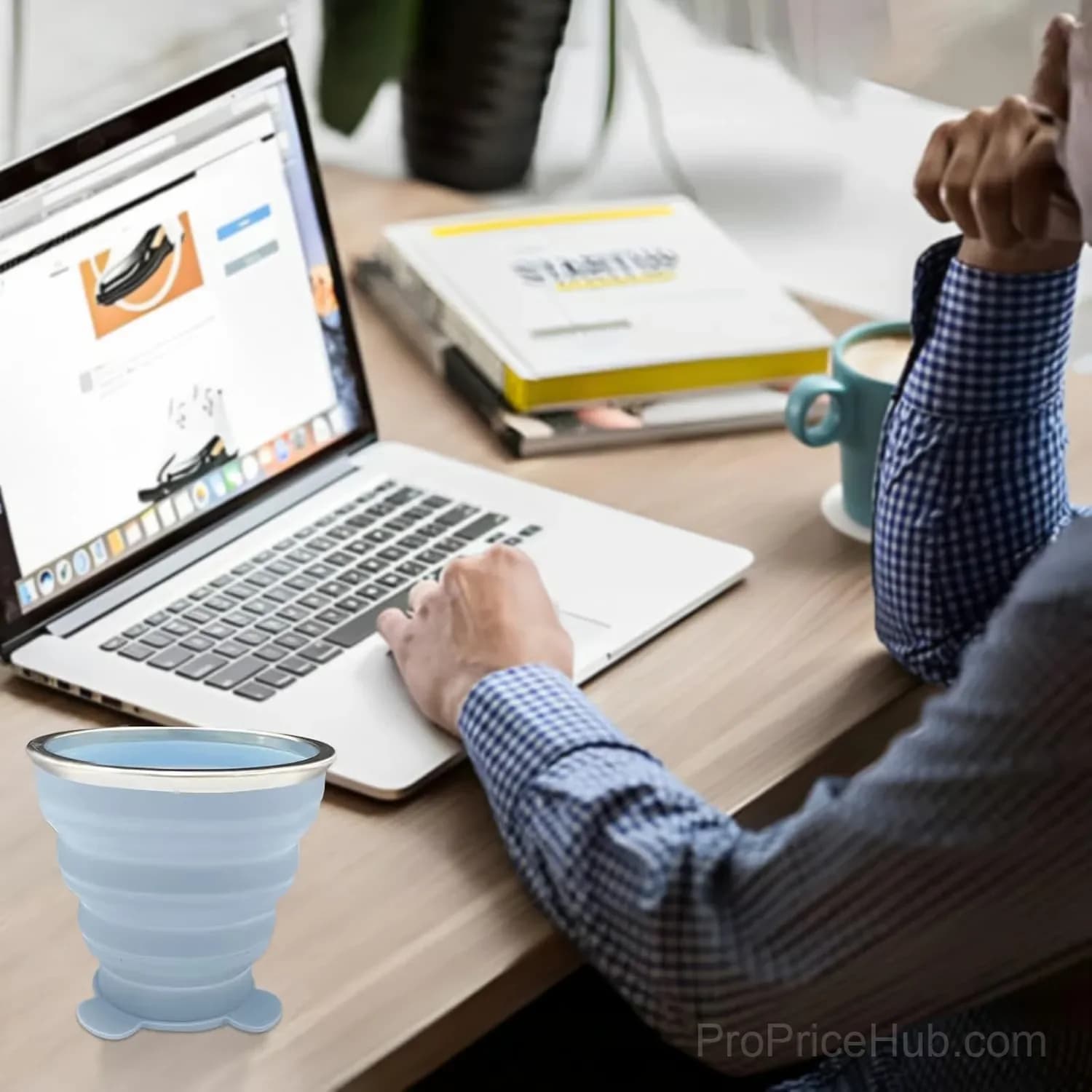 270ml Foldable Silicone Travel Cup, Anti-Scald Mug, Pink - View 10