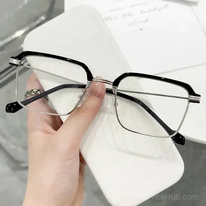 Auto-Adjusting High-Definition Reading Glasses - Alt