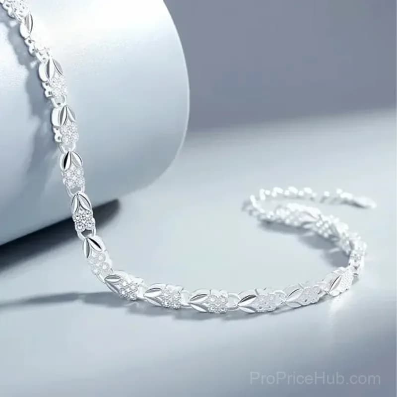 Sparkling Lucky Clover Bracelet, Single - View 5