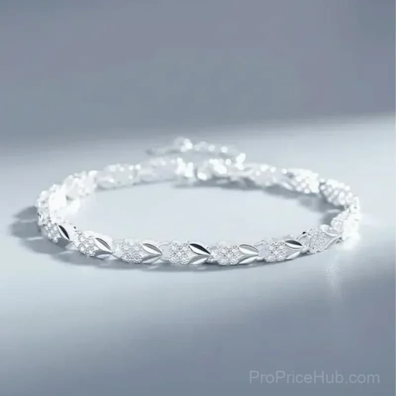 Sparkling Lucky Clover Bracelet, Single - View 9
