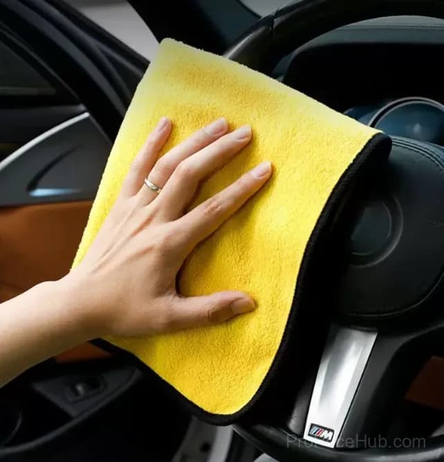 Extra soft, thick, quick-drying microfiber car cleaning towels, polishing and waxing car detailing towels - View 7