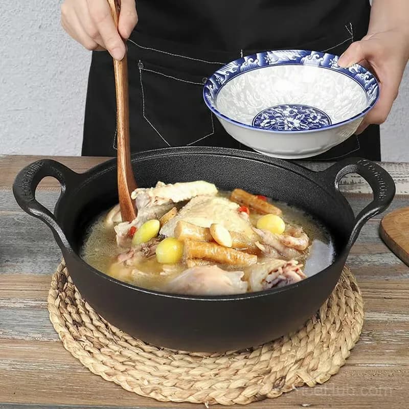 Uncoated Thick Iron Cooking Pot, 20 cm Diameter - View 3
