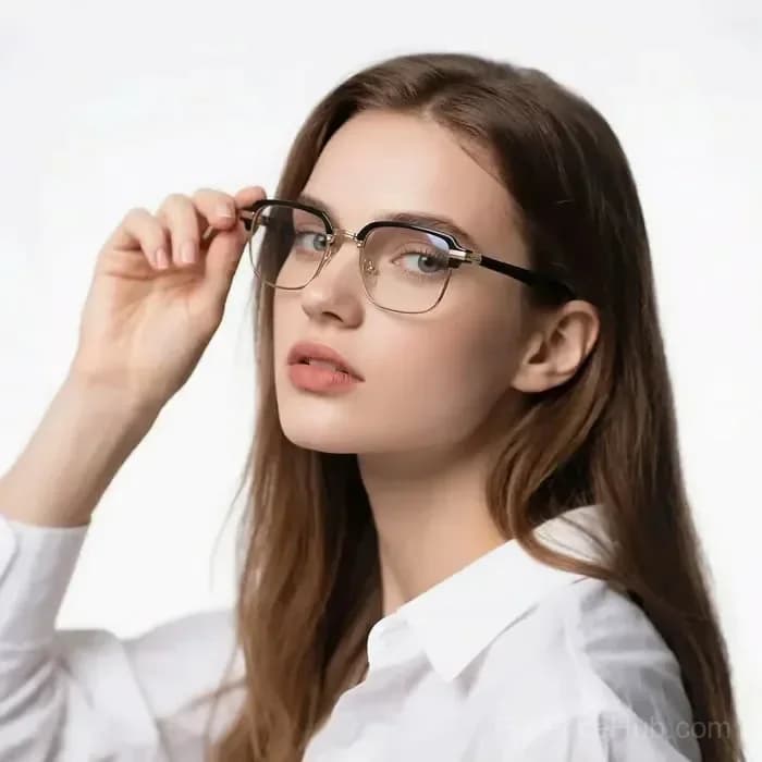 Auto-Adjusting High-Definition Reading Glasses - View 4