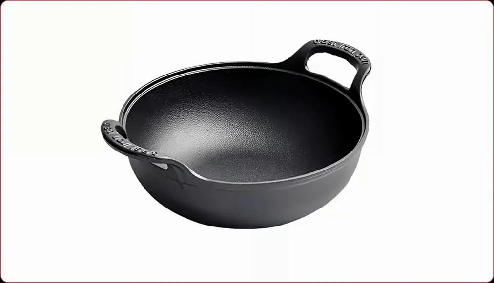 Uncoated Thick Iron Cooking Pot, 20 cm Diameter - View 1